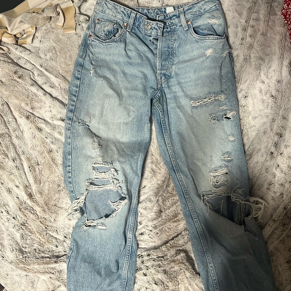 CUTE JEANS